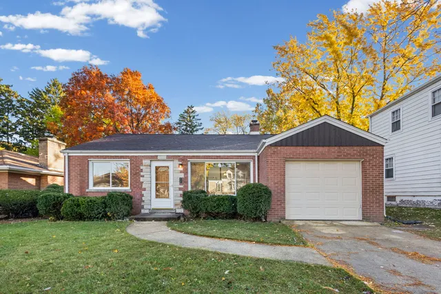 $2,400 | 1307 Highridge Parkway, Westchester, IL 60154