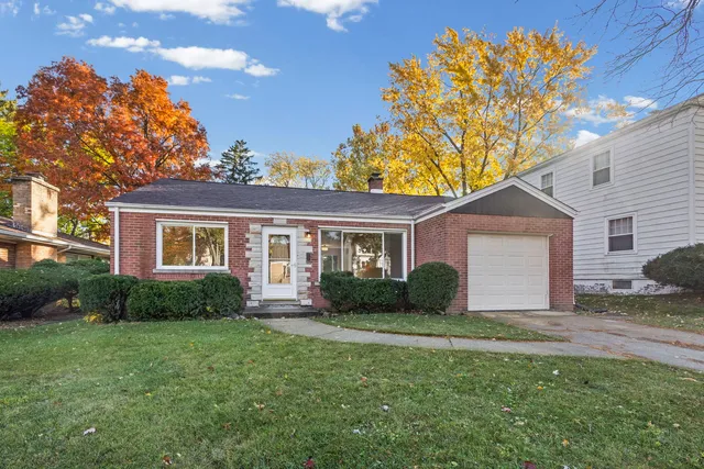 $2,400 | 1307 Highridge Parkway, Westchester, IL 60154