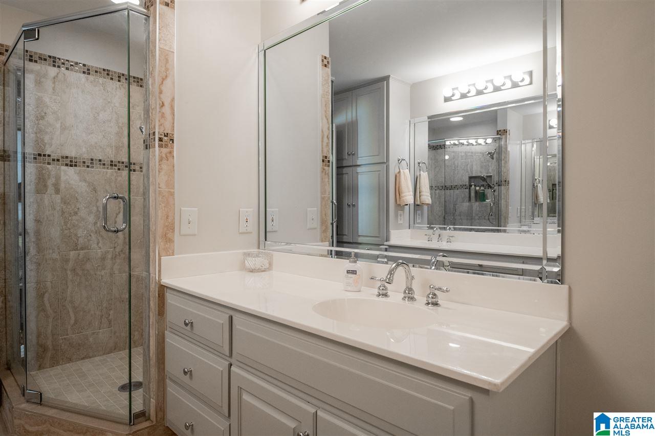 902 Stuart Street Birmingham, AL 35209 - Photo 25 of 44