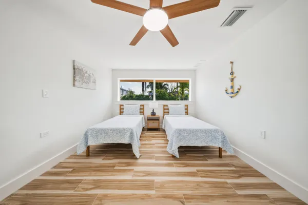 $985,000 | 100 East 63rd Street Ocean, Marathon, FL 33050