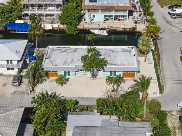 $985,000 | 100 East 63rd Street Ocean, Marathon, FL 33050