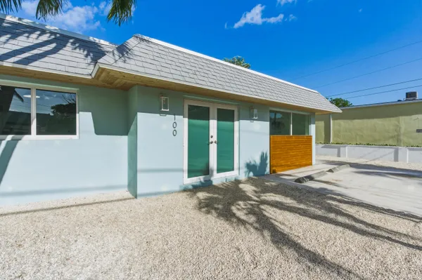 $985,000 | 100 East 63rd Street Ocean, Marathon, FL 33050