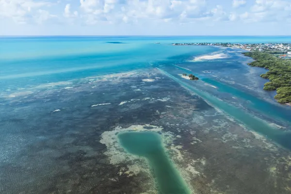 $985,000 | 100 East 63rd Street Ocean, Marathon, FL 33050