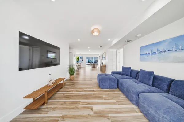 $985,000 | 100 East 63rd Street Ocean, Marathon, FL 33050