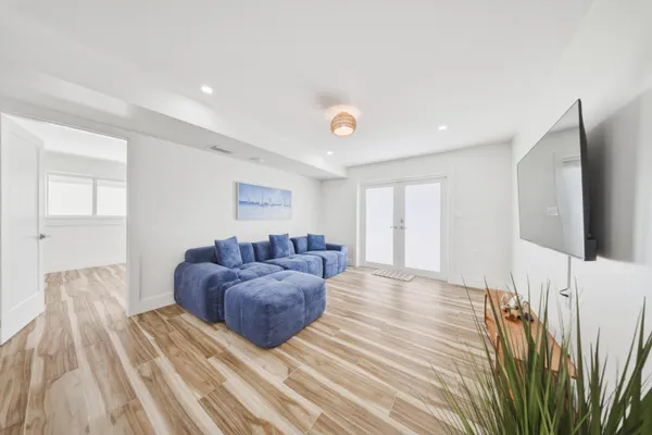 $985,000 | 100 East 63rd Street Ocean, Marathon, FL 33050