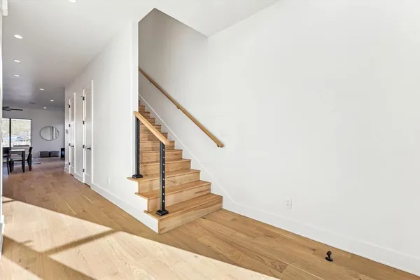 $1,500,000 | 3 Breakwater Bend, Graford, TX 76449