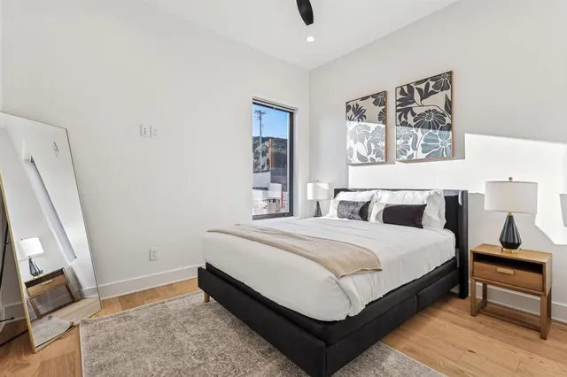 $1,500,000 | 3 Breakwater Bend, Graford, TX 76449