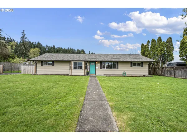 $449,000 | 678 5th Avenue, Sweet Home, OR 97386