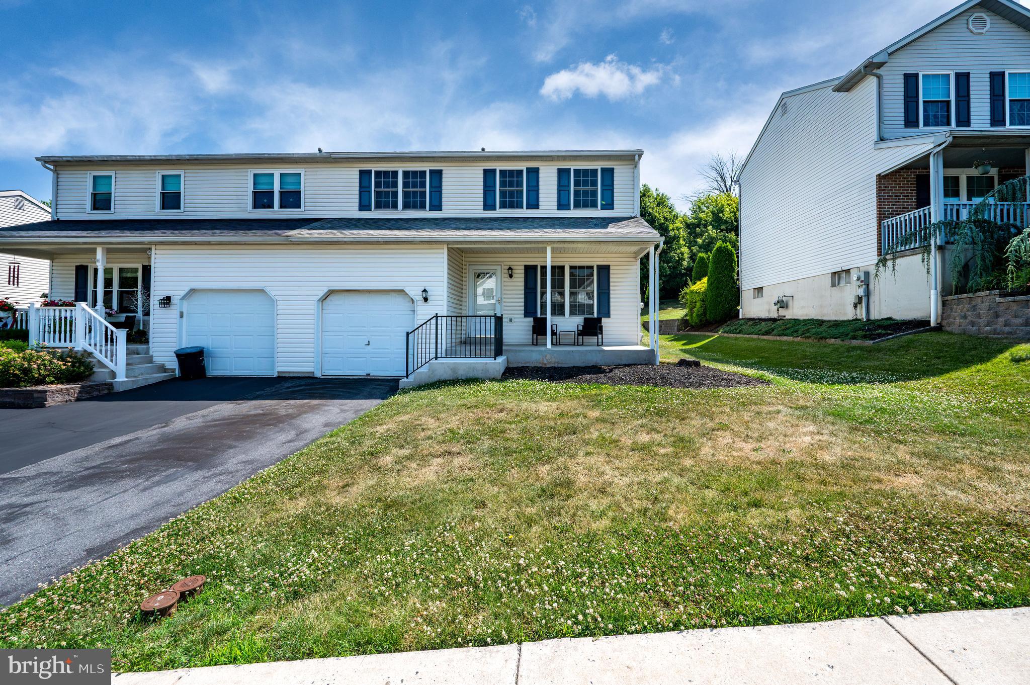 391 Sioux Court Reading, PA 19608 - Photo 2 of 43