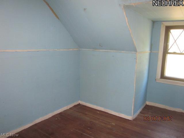 18909 Homeway Road Cleveland, OH 44135 - Photo 4 of 5 Gallery Image 4