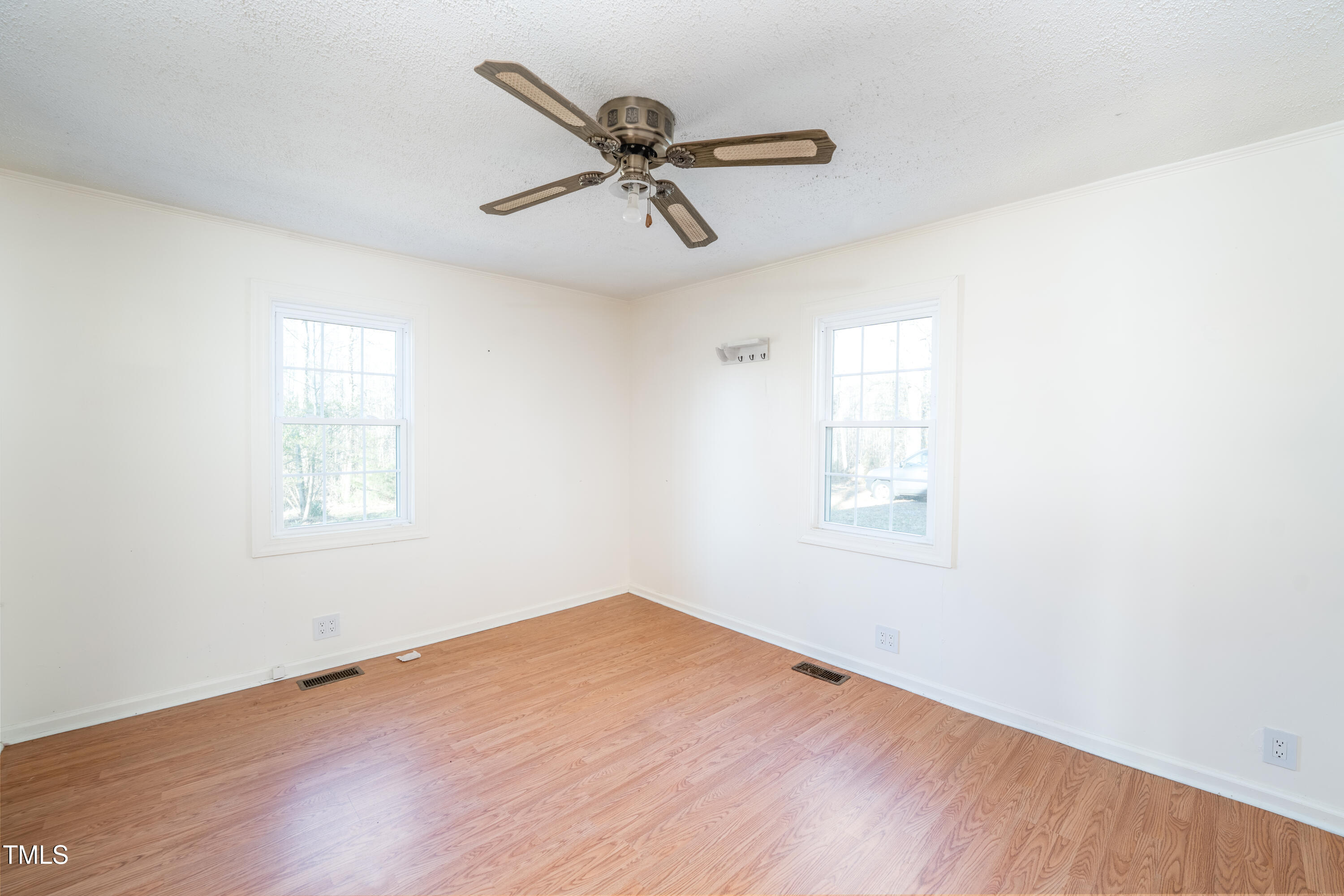 1398 Baynes Road Burlington, NC 27217 - Photo 13 of 21 13 A7404229-HDR-Edit