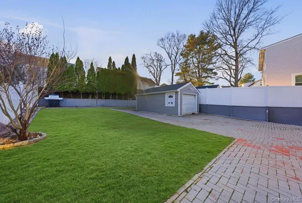 $825,000 | 115 Young Avenue, Yonkers, NY 10710