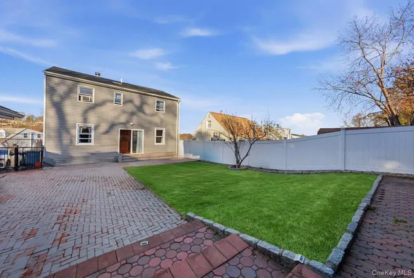 $825,000 | 115 Young Avenue, Yonkers, NY 10710