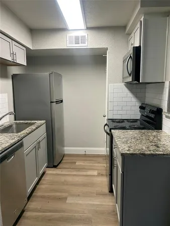 $895 | 2211 South Vernon Avenue, Unit 109, Dallas, TX 75224