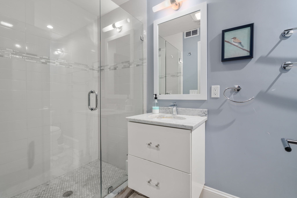 324 Tappan Street, Unit 1 Brookline, MA 02445 - Photo 10 of 13