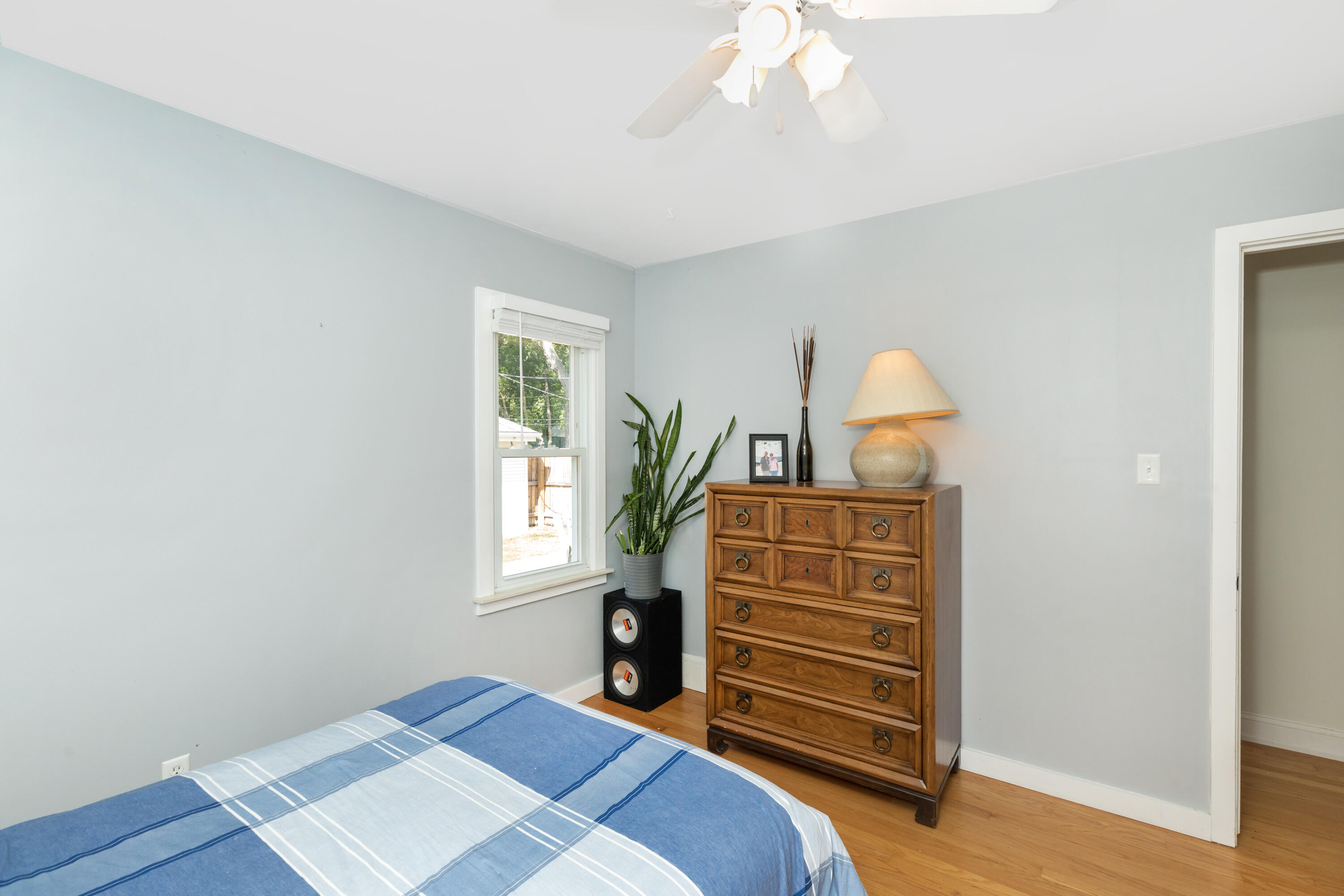 1405 Oakley Road Clawson, MI 48017 - Photo 16 of 46 Oakley-16