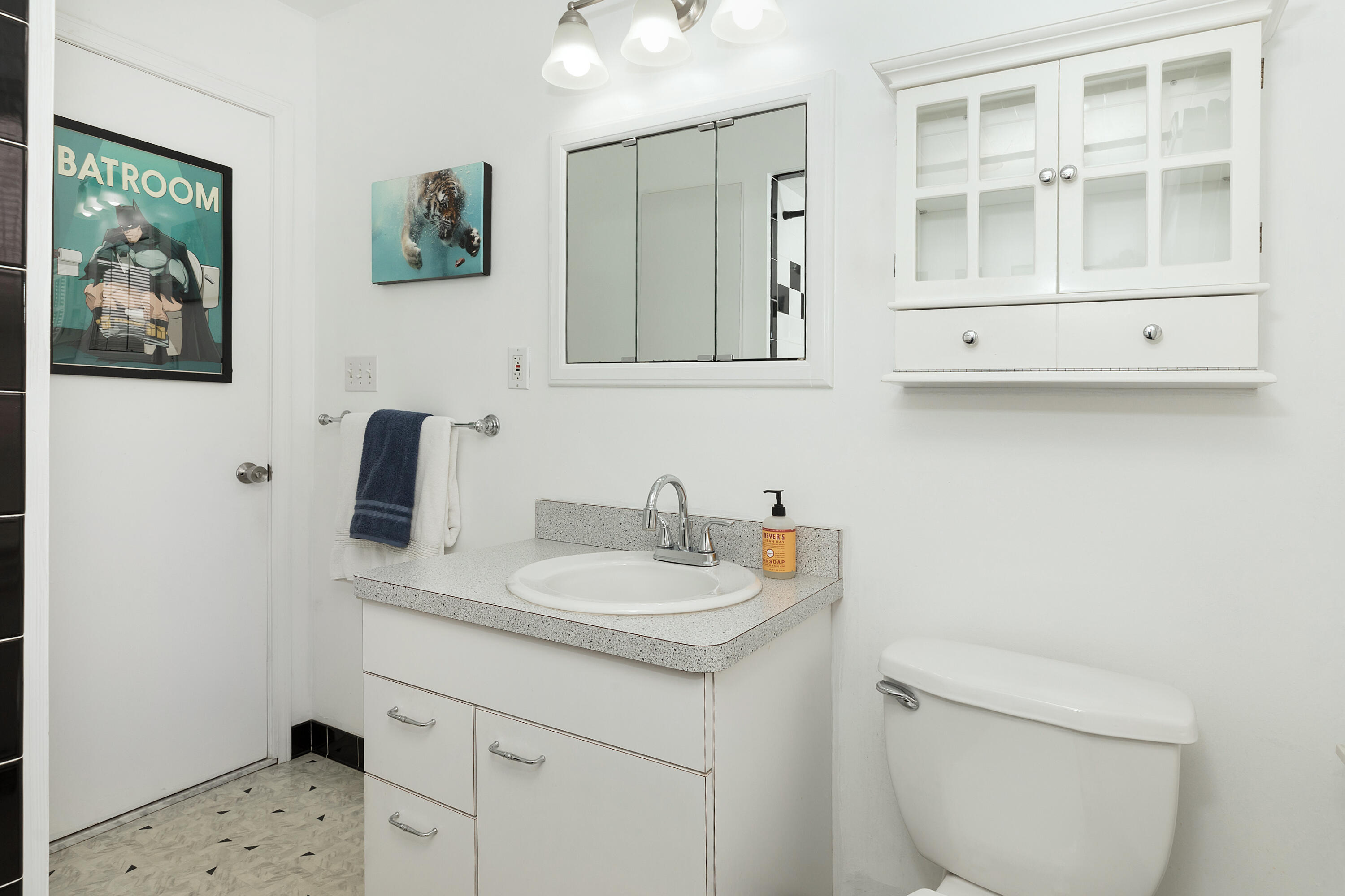 1405 Oakley Road Clawson, MI 48017 - Photo 20 of 46 Oakley-20