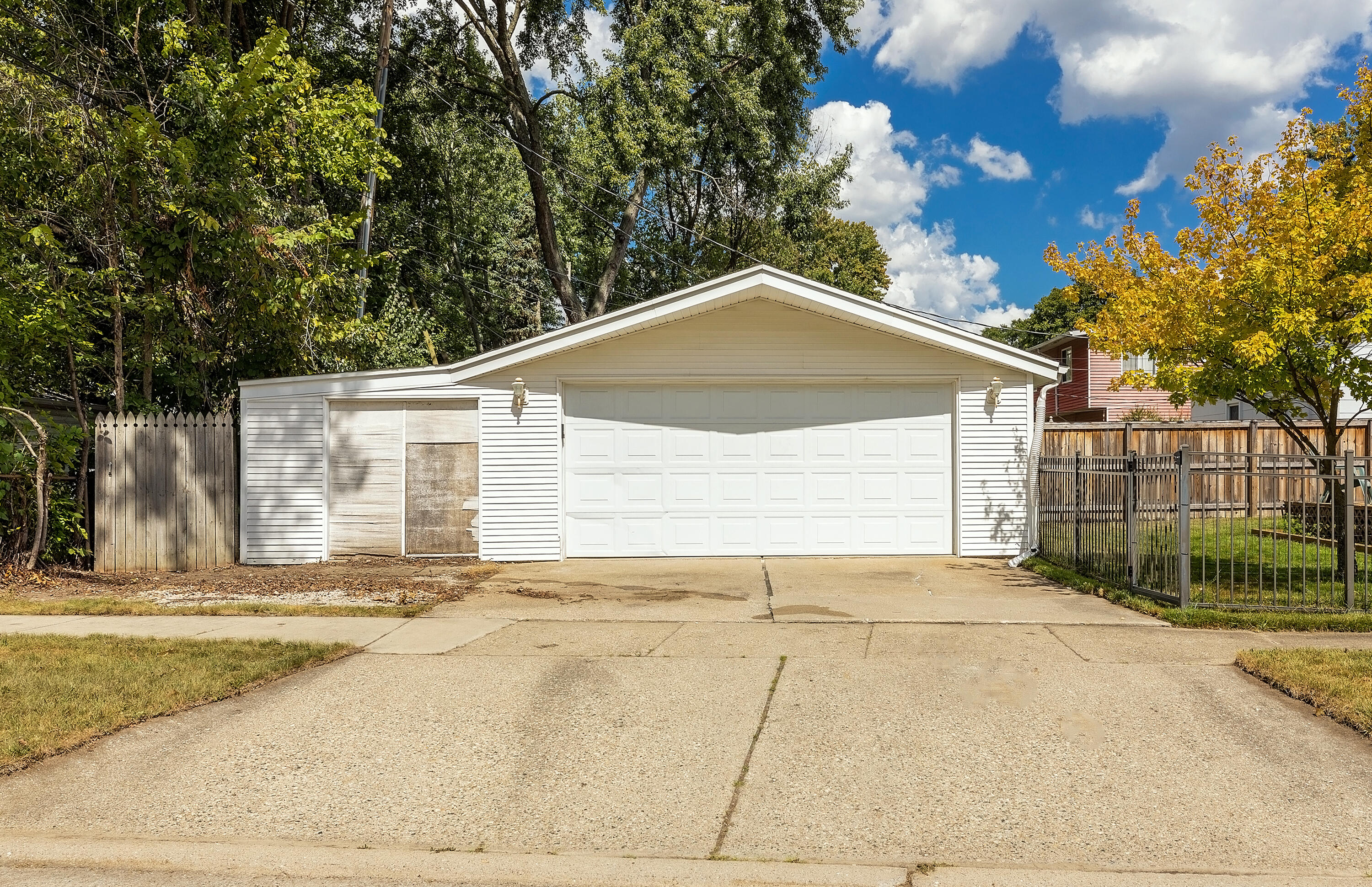1405 Oakley Road Clawson, MI 48017 - Photo 42 of 46 Oakley-42