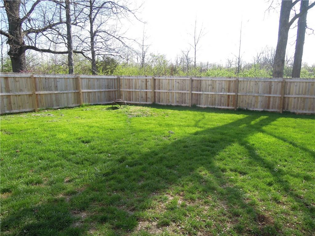 5827 Decatur Ridge Drive Indianapolis, IN 46221 - Photo 12 of 29
