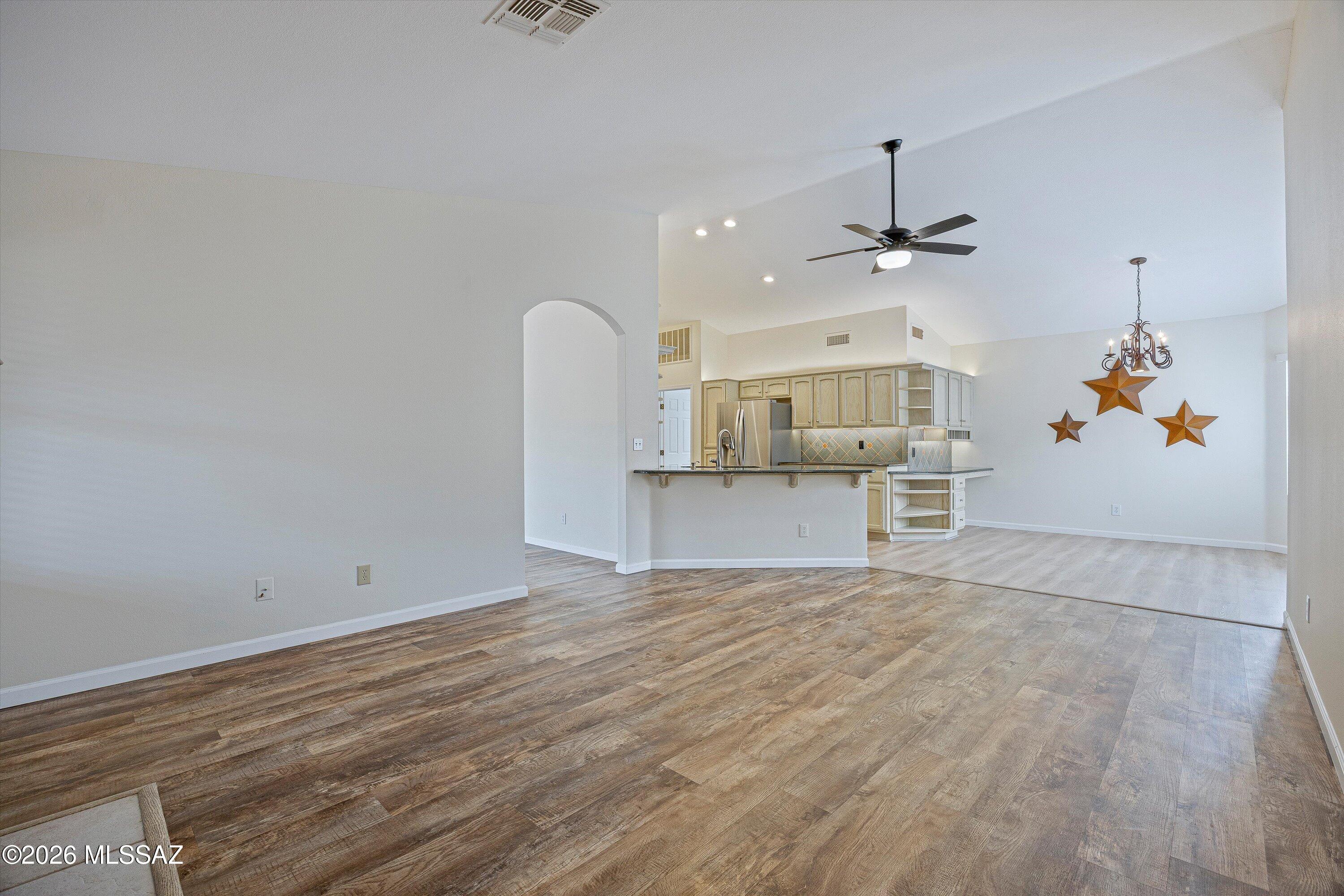 36967 South Ridgeview Boulevard Tucson, AZ 85739 - Photo 9 of 51 Off Family Room