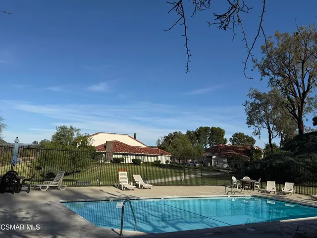 $3,600 | 647 Blue Oak Avenue, Newbury Park, CA 91320