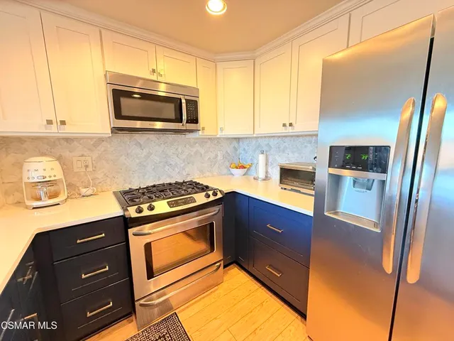 $3,600 | 647 Blue Oak Avenue, Newbury Park, CA 91320