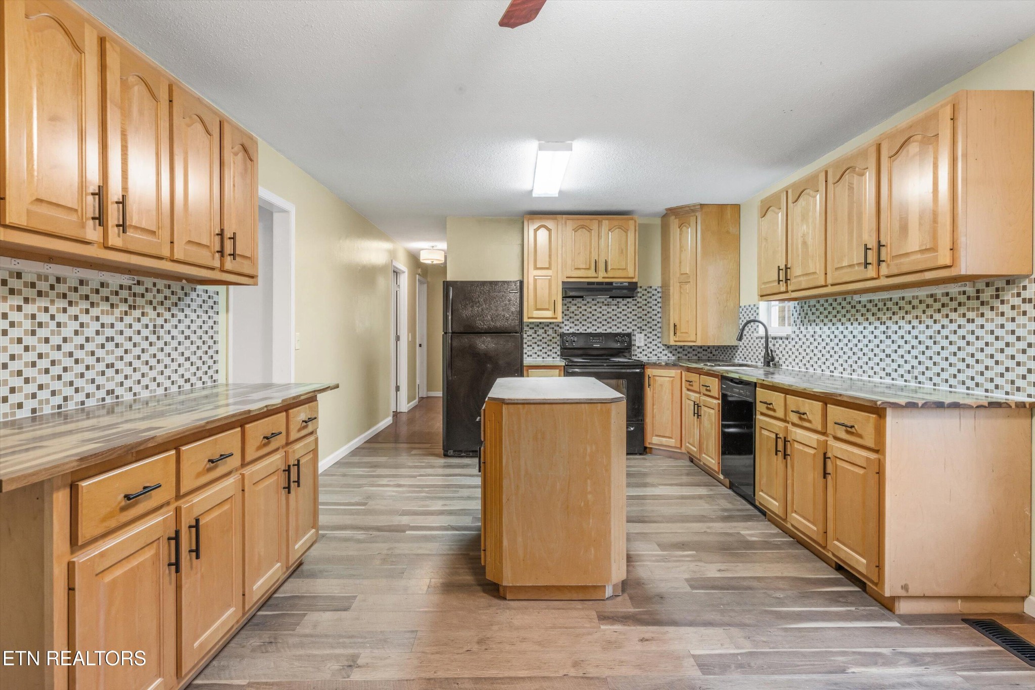 435 Oak Grove Road Madisonville, TN 37354 - Photo 19 of 42 Gallery Image 19