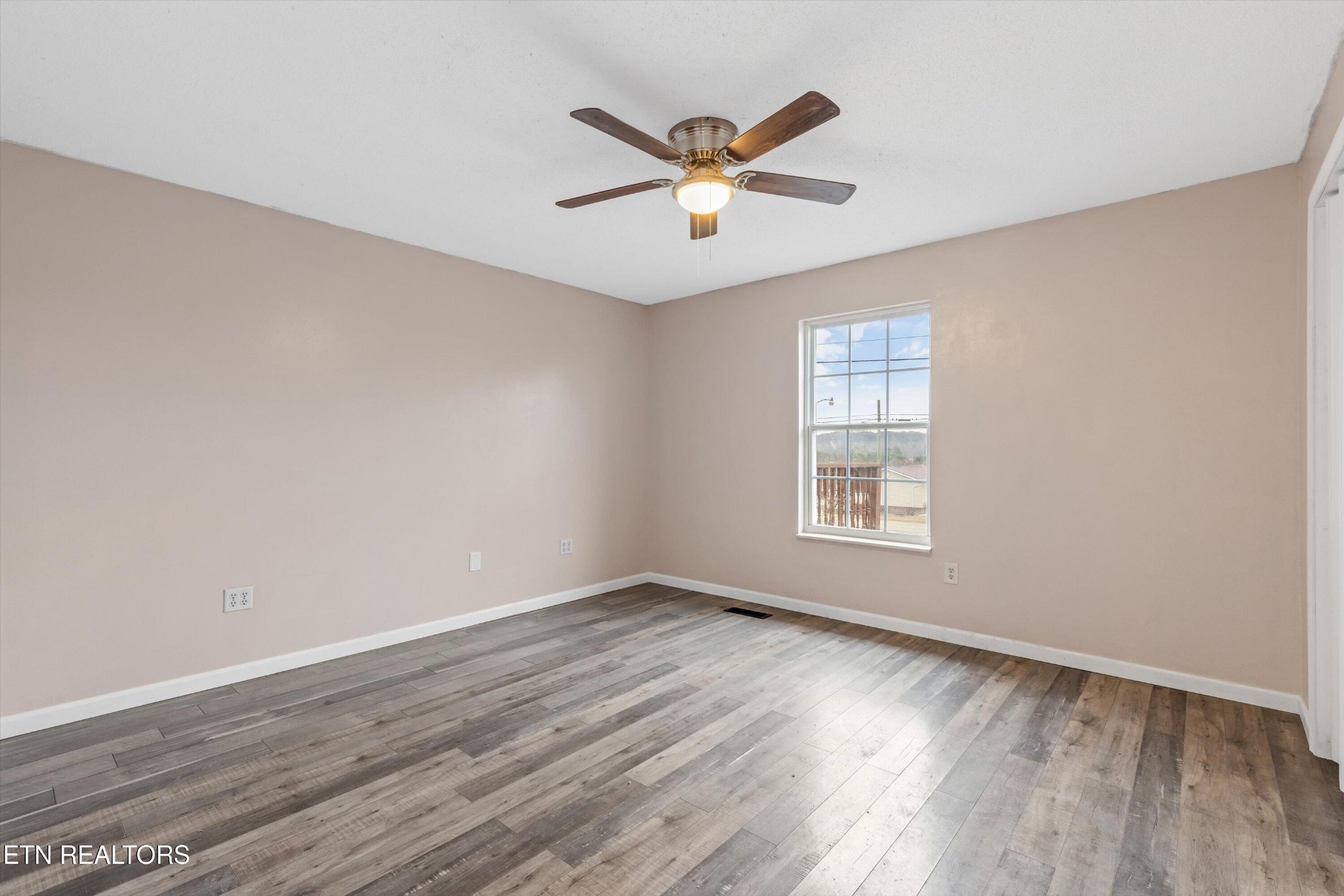 435 Oak Grove Road Madisonville, TN 37354 - Photo 25 of 42 Gallery Image 25