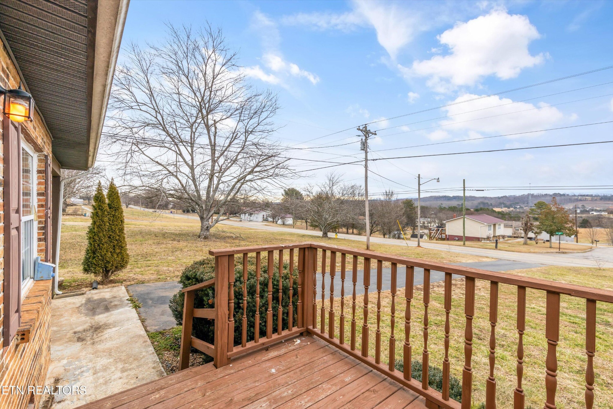 435 Oak Grove Road Madisonville, TN 37354 - Photo 5 of 42 Gallery Image 5