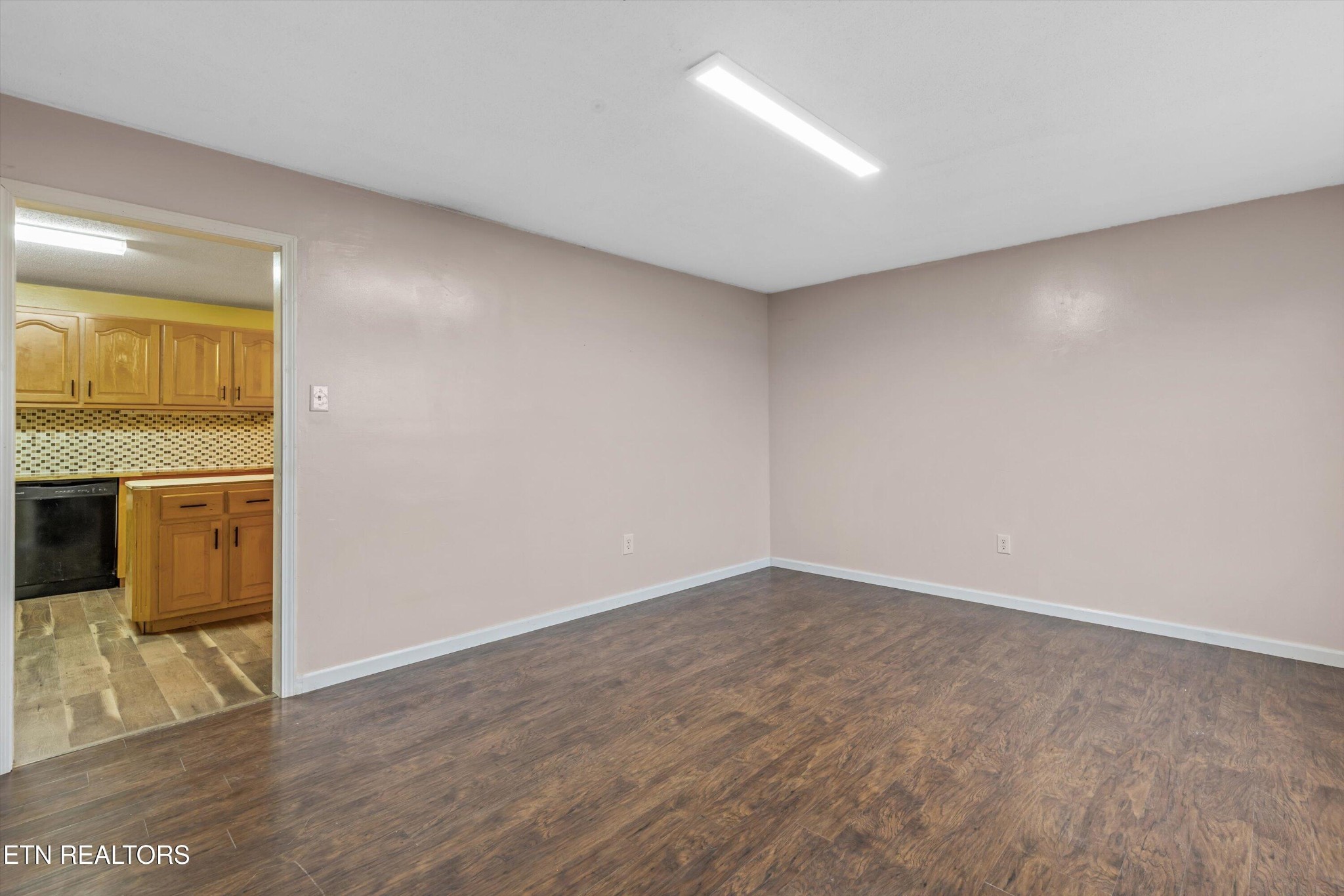 435 Oak Grove Road Madisonville, TN 37354 - Photo 9 of 42 Gallery Image 9