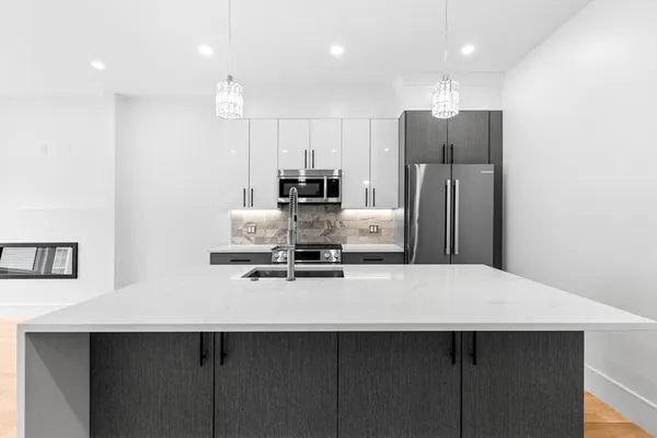 $1,299,000 | 143 Tremont Street, Unit 2, Boston, MA 02135