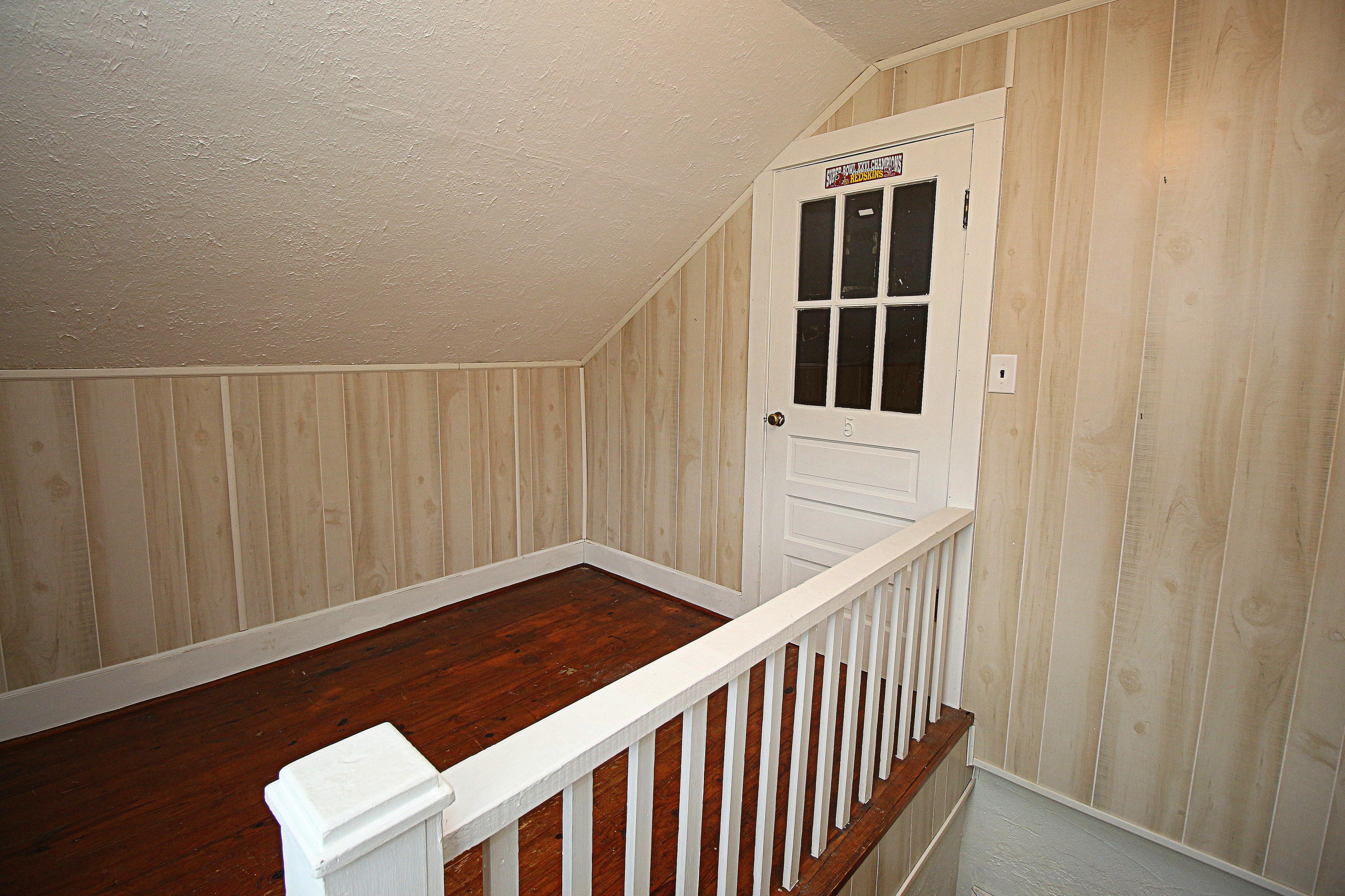 515 Liberty Road Northeast Roanoke, VA 24012 - Photo 15 of 35 300 dpi24