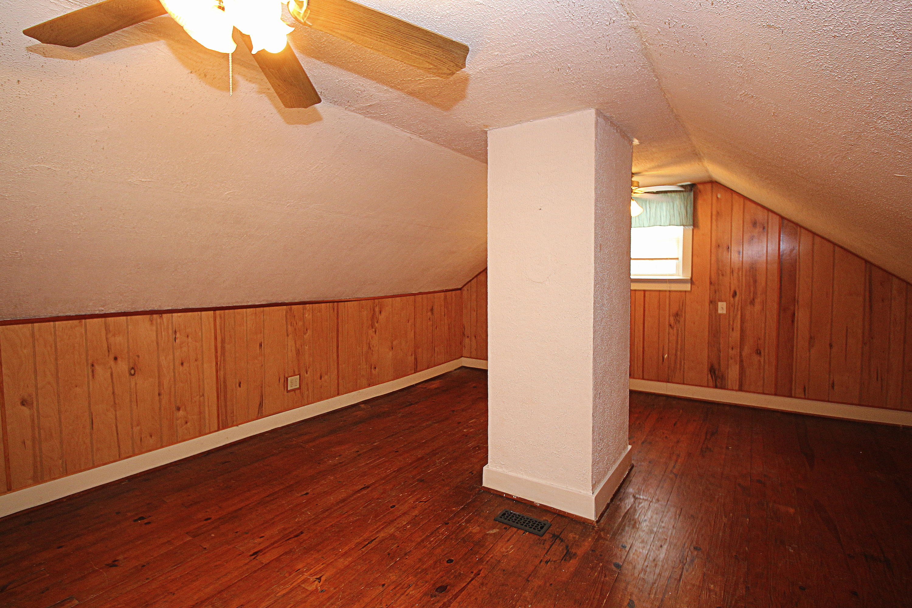 515 Liberty Road Northeast Roanoke, VA 24012 - Photo 19 of 35 300 dpi21