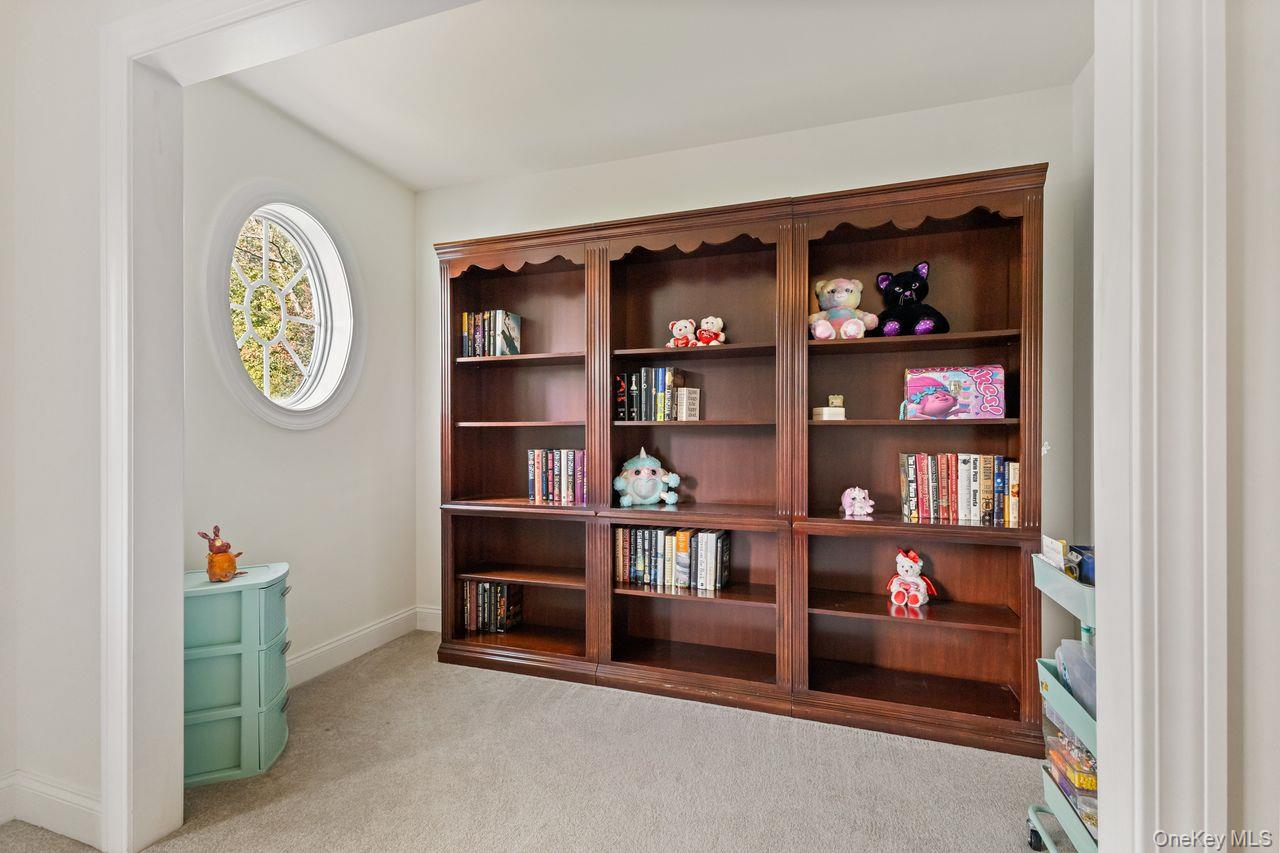 43 Yesterday Drive Cold Spring, NY 10516 - Photo 19 of 36 Sitting area in second floor bedroom.