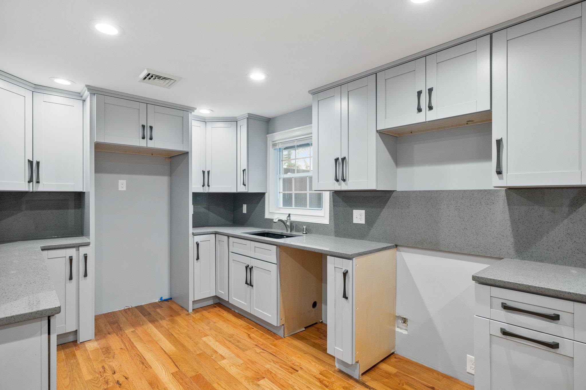 12 Observatory Road, Unit LOT 28 LOT 29 Meredith, NH 03253 - Photo 36 of 40