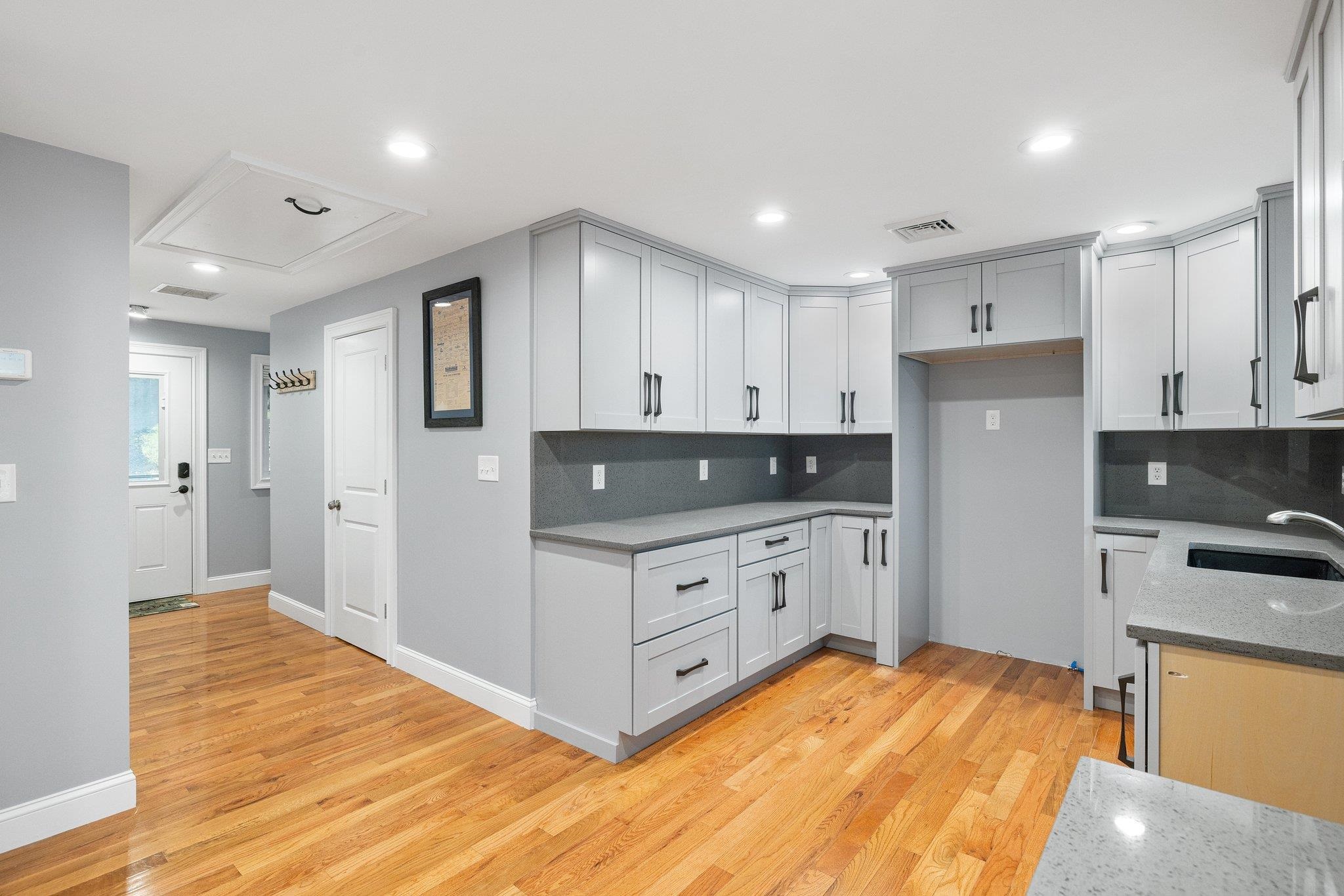 12 Observatory Road, Unit LOT 28 LOT 29 Meredith, NH 03253 - Photo 7 of 40