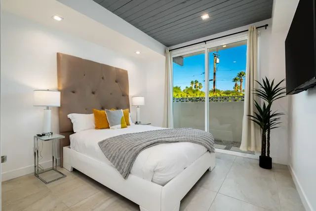 $2,195,000 | 623 West Regal Drive, Palm Springs, CA 92262