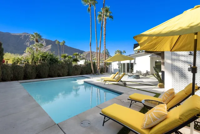 $2,195,000 | 623 West Regal Drive, Palm Springs, CA 92262