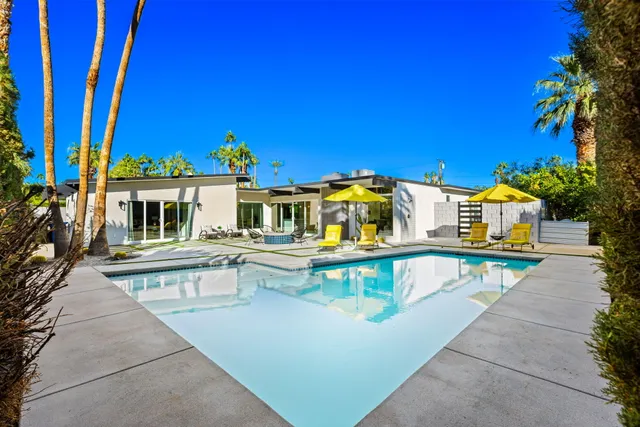 $2,195,000 | 623 West Regal Drive, Palm Springs, CA 92262