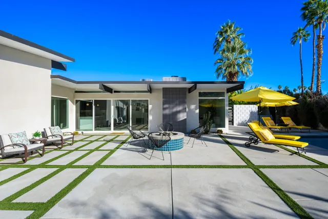 $2,195,000 | 623 West Regal Drive, Palm Springs, CA 92262