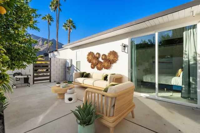 $2,195,000 | 623 West Regal Drive, Palm Springs, CA 92262