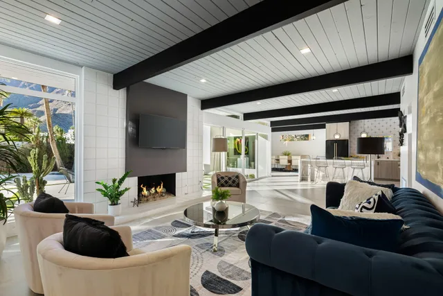 $2,195,000 | 623 West Regal Drive, Palm Springs, CA 92262