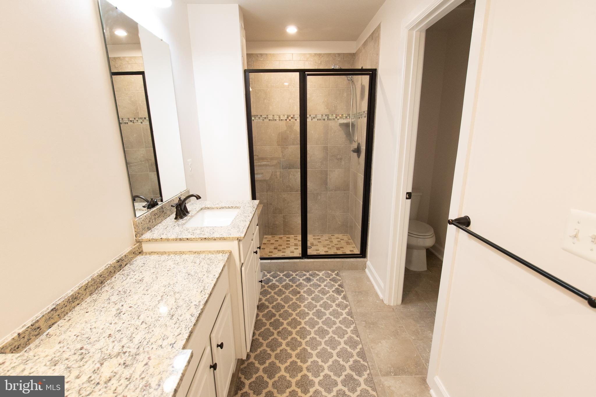 22304 Seabring Terrace Ashburn, VA 20148 - Photo 19 of 35