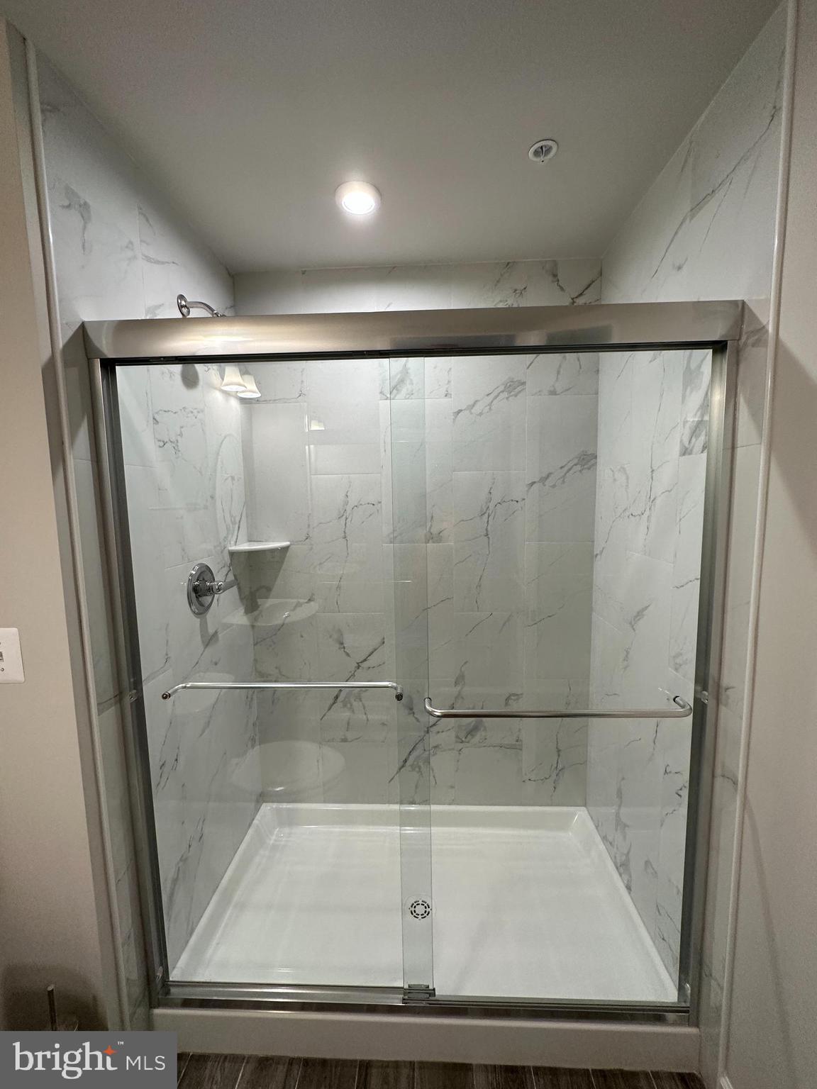 22304 Seabring Terrace Ashburn, VA 20148 - Photo 30 of 35