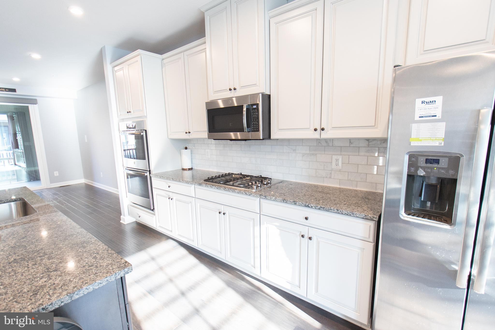 22304 Seabring Terrace Ashburn, VA 20148 - Photo 8 of 35