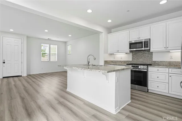 $939,000 | 951 North Cornejo Way, Azusa, CA 91702