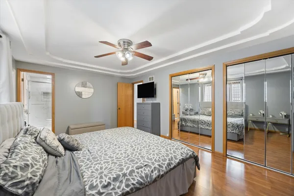 $550,000 | 5446 South Rutherford Avenue, Chicago, IL 60638