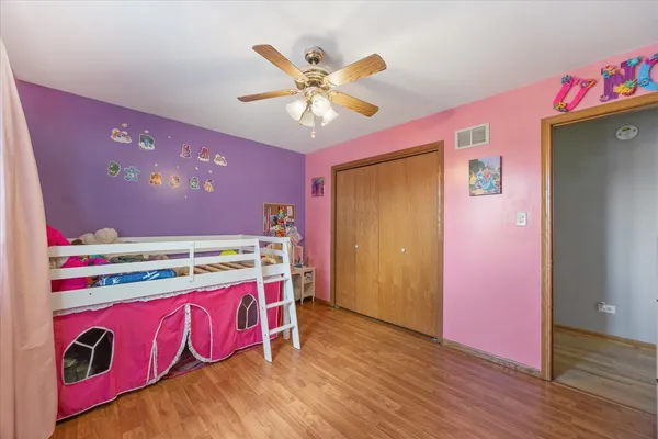 $550,000 | 5446 South Rutherford Avenue, Chicago, IL 60638