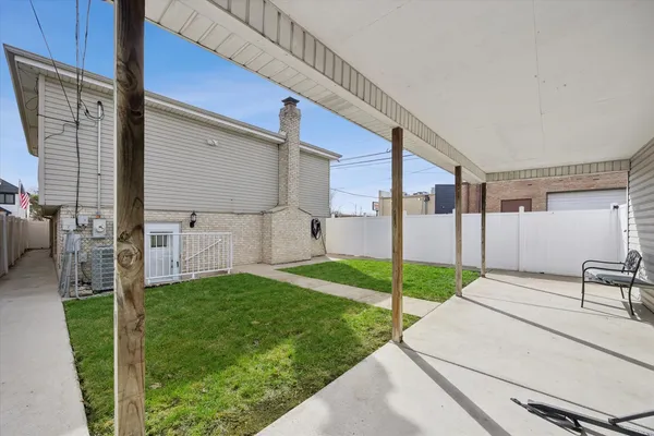 $550,000 | 5446 South Rutherford Avenue, Chicago, IL 60638