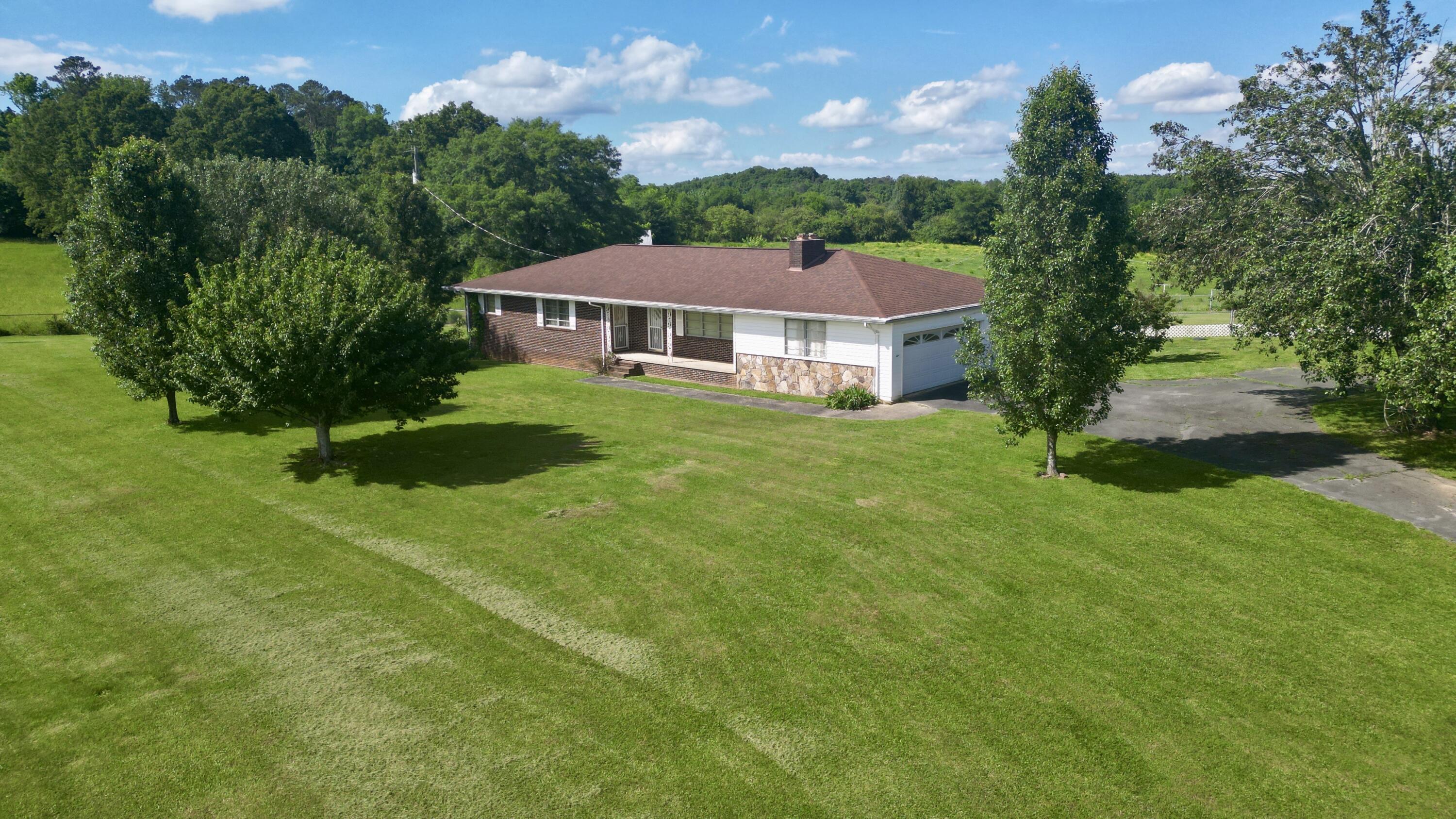 1816 Dawnville Beaverdale Road Dalton, GA 30721 - Photo 15 of 28 1816 Dawnville-Beaverdale19
